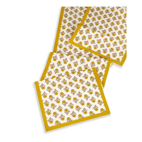 Goldie Table Runner