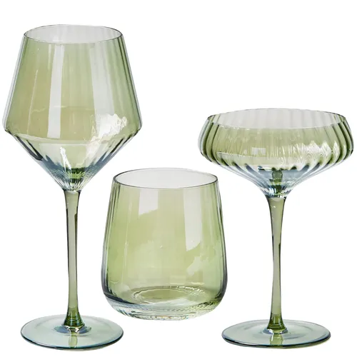 Verde Wine Glass