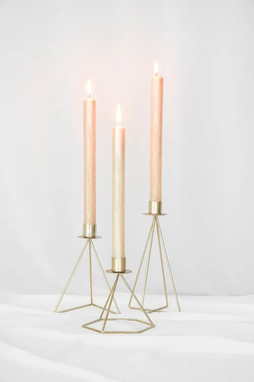 Geometrische kandelaar - dinerkaars - goud