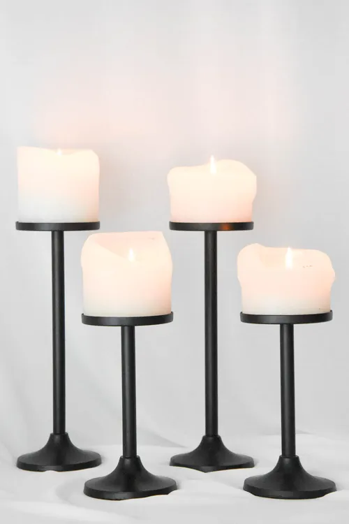 Zwarte kandelaar - stompkaars