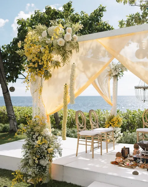 12 x 10 White Cabana