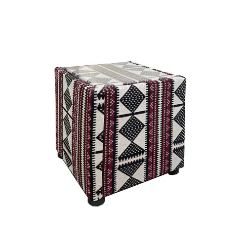 LES Majlis Style Cube - White Sadu - 40 x 40 cm