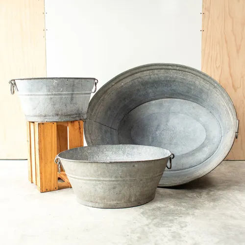 Giant Galvanised Tub 