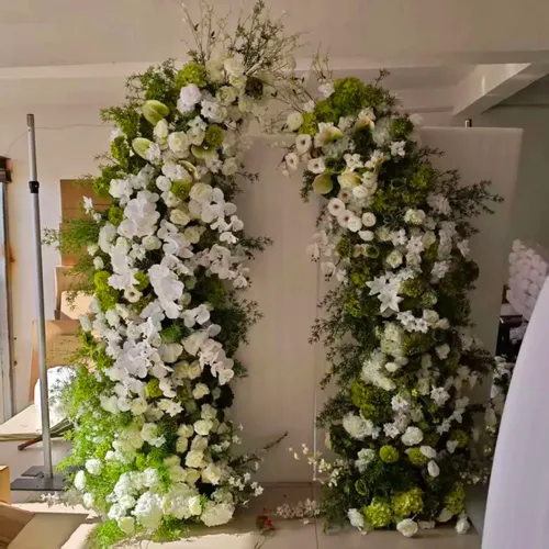 Green Floral arch set- horn 