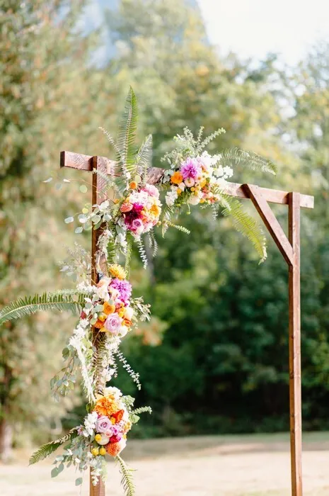 Wedding Arch, Square