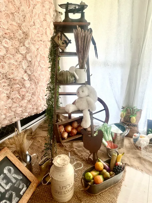 5-Step Rustic Wood Ladder - Brown