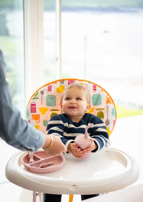 High chair 