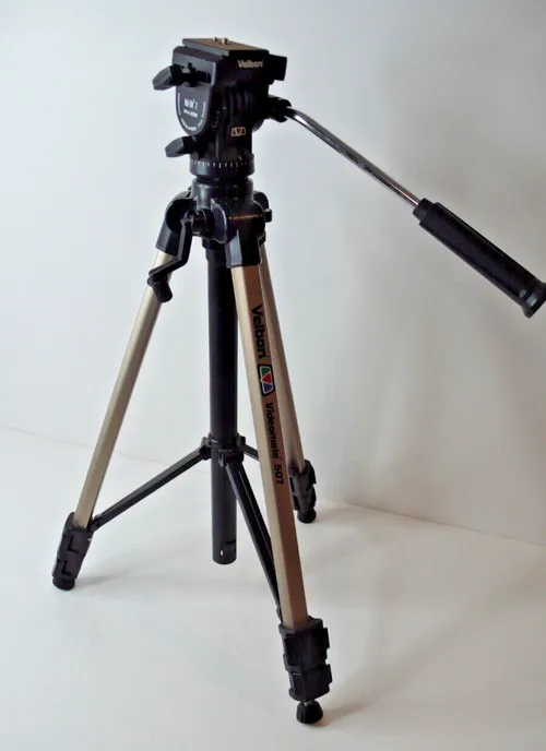 Velbon CX 686 with  Vel-flo 9 ph 368 head