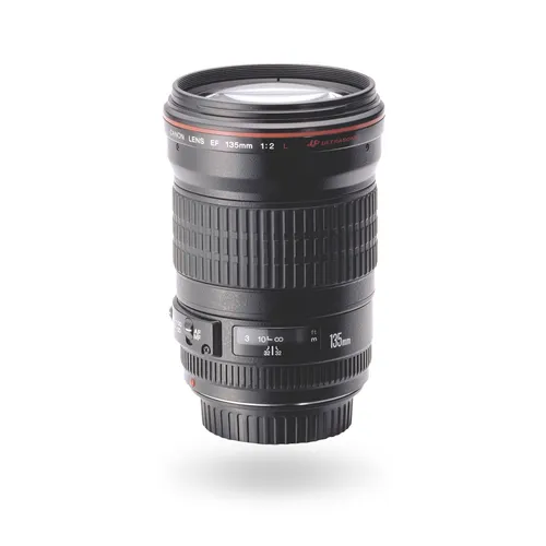 Canon EF 135mm f/2 L