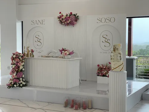 Backdrop - 3 Piece (Indented & Slatted)