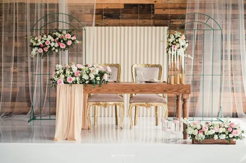 Backdrop - Wavey (1 Piece)