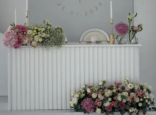 Main Table - Wooden White (Boxed & Slatted)