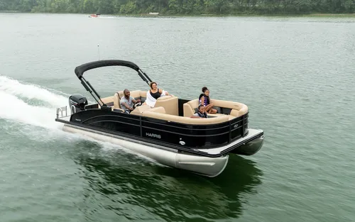 2025 Harris Luxury Pontoon – Relaxed Elegance on the Water