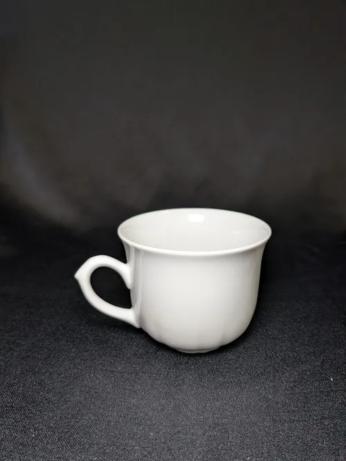 Snowdrop Teacups (dozen)