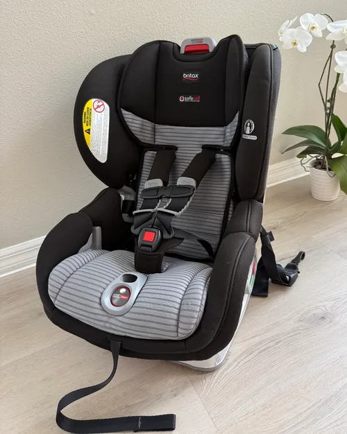 Britax ClickTight Convertible Car Seat