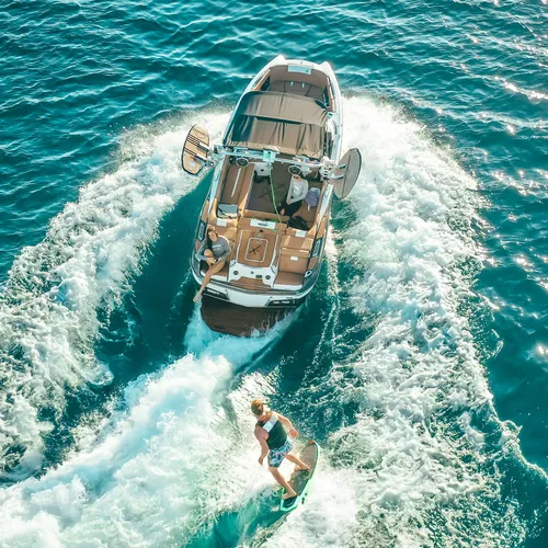 Surf Boat Rental - MasterCraft XT23 