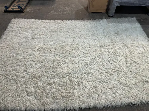 Carpet Rug - white flocatti