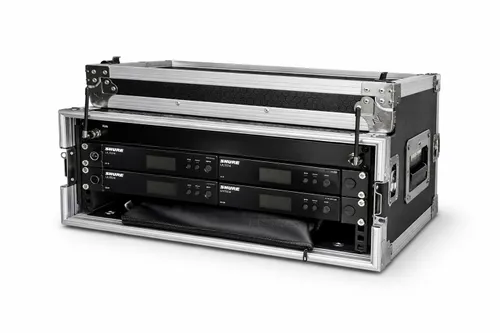 Shure wireless microphone rack with professional antenna and power distribution unit (3 MICS)