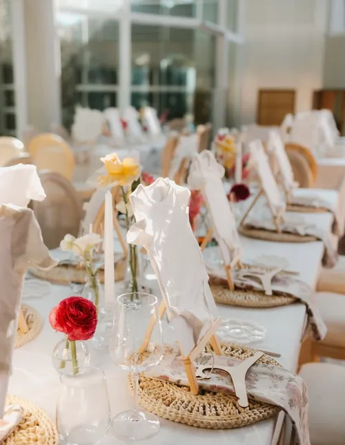 Patterned Woven Underplates