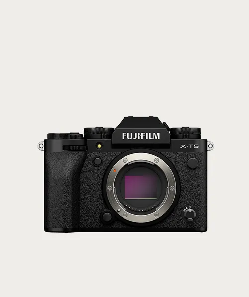 FUJIFILM X-T5 MIRRORLESS CAMERA