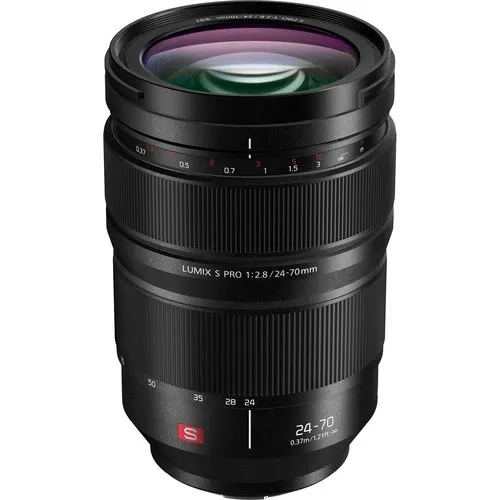 Panasonic Lumix S Pro 24-70mm f/2.8 Lens