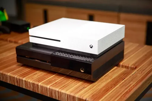 Xbox One/One S Consoles