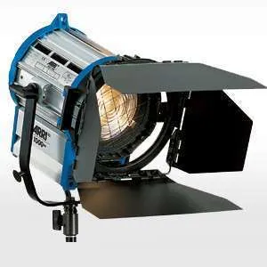 ARRI like 3x1000W Fresnel kit