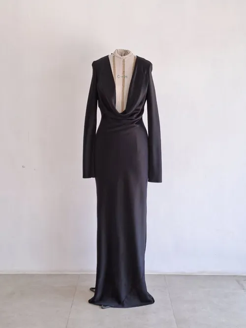 Low Drapery Satin Black Dress