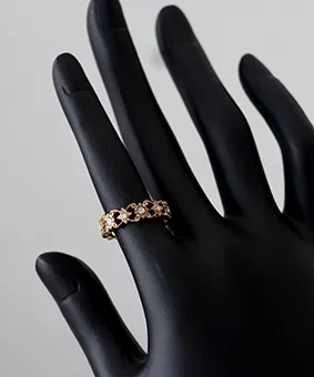 Antique Design Gemstone Ring