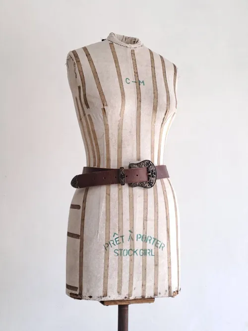 Leather Carved Bronze Buckle Belt