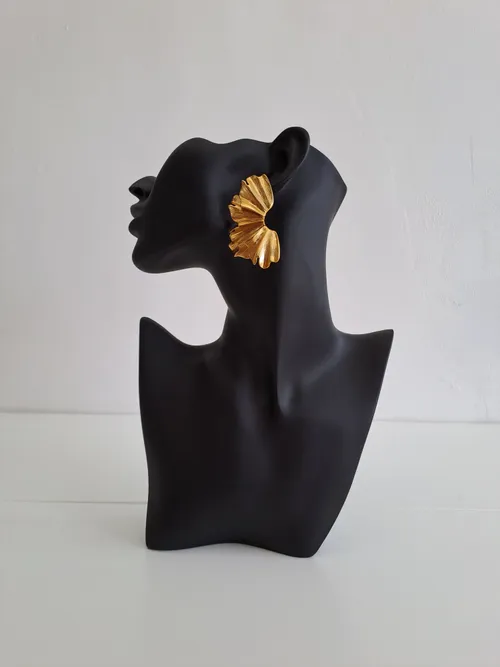 Half Ruffle Gold Earrings