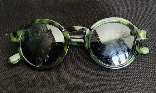 Green Tortoise Round Sunglasses