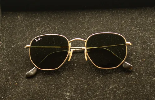 Retro Gold Sunglasses