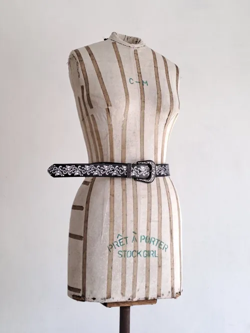 Black Belt Metallic Floral Design