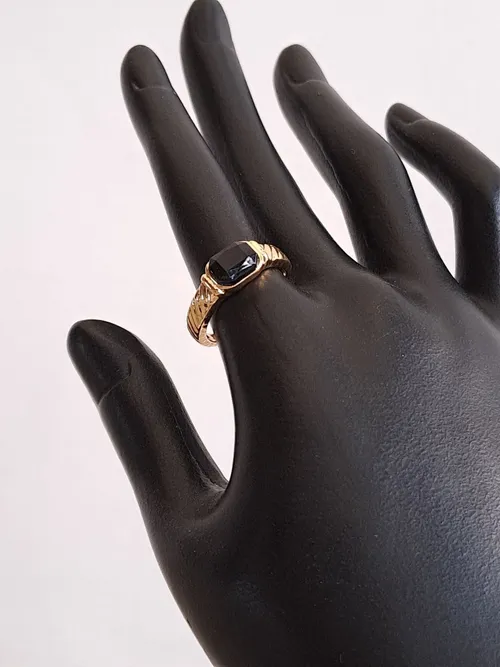Black Gemstone Gold Ring