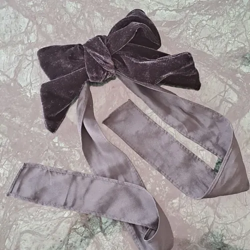Black Velvet Bow