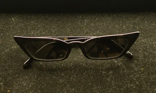 Retro Black Sunglasses