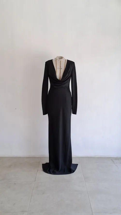 Drapery Black Long Dress