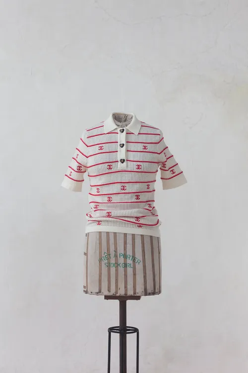 Chanel Red and Cream Knitted Top