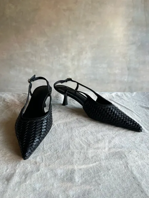 Braided leather Shoes