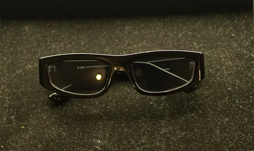 Black Sunglasses with Square Lens Frames