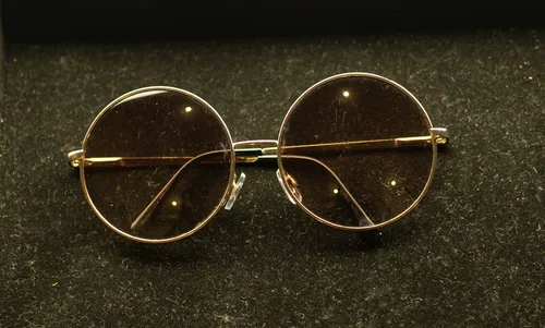  Round Gold Sunglasses 