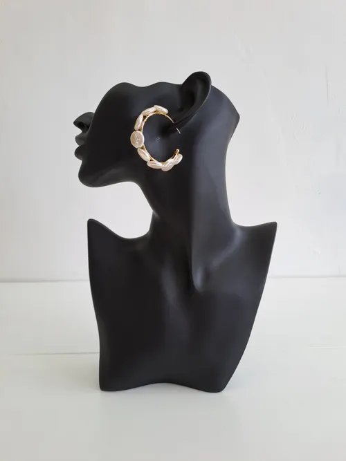 Hoop Earrings with Pearls