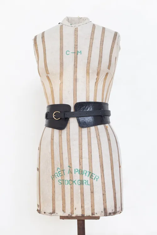 Black High Waisted Belt with Round Gold Buckle