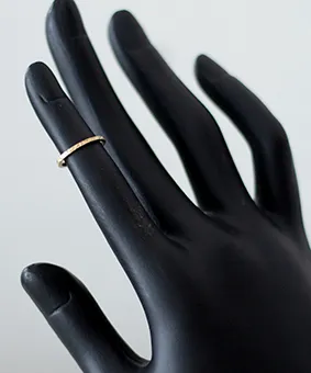 Thin Gold Ring 