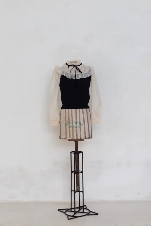 Black and Cream Top with Ruffled Collar 