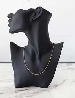 Minimal Gold Chain