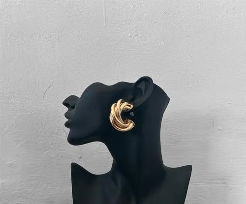 Gold Twist Hoop Earrings
