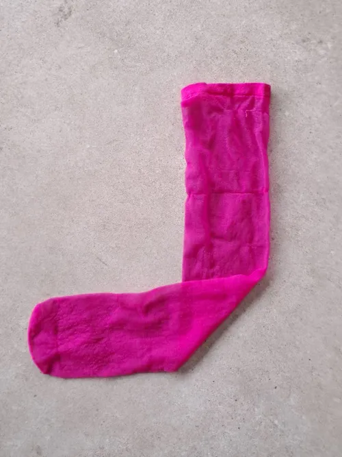 Fuchsia Sheer Socks