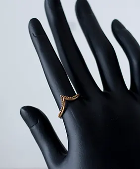 Gold Ring with Beaded and Pointed Band 